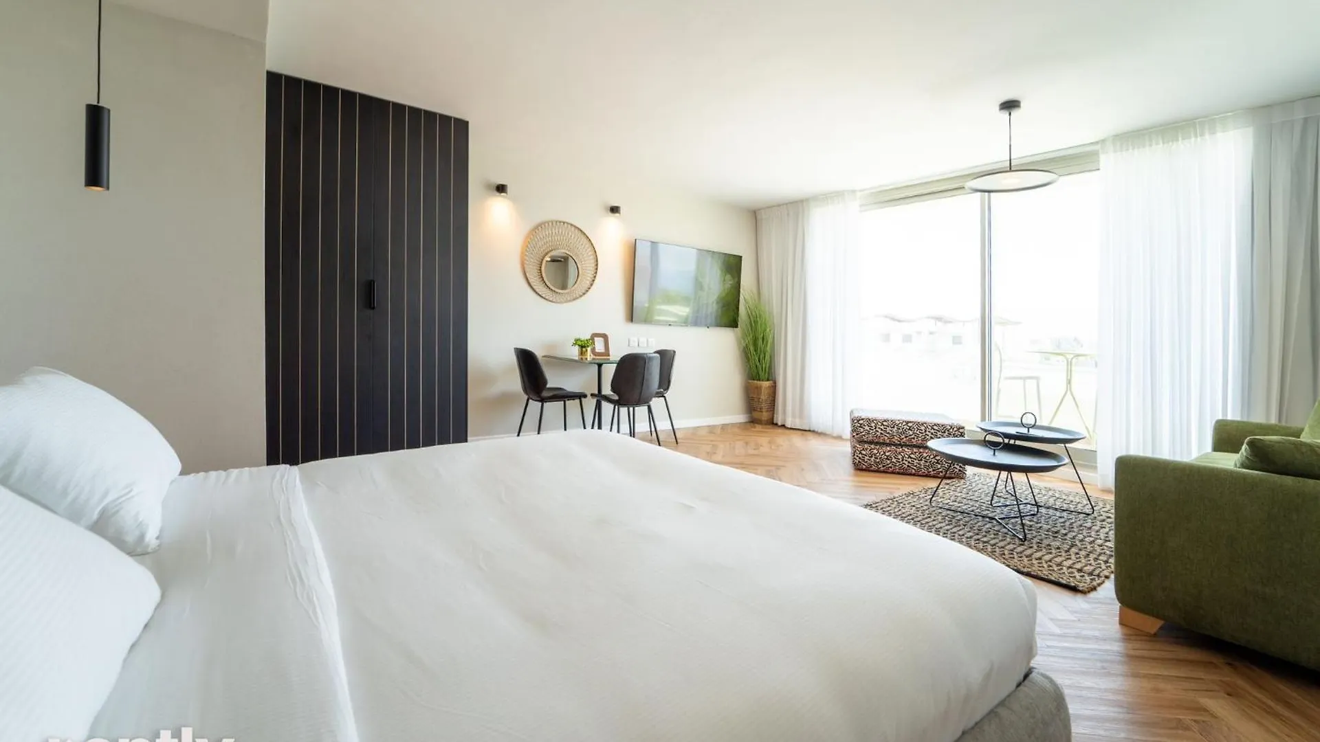 Luxury Apartments And Studios At Sea Side By Rently Eilat 0*,