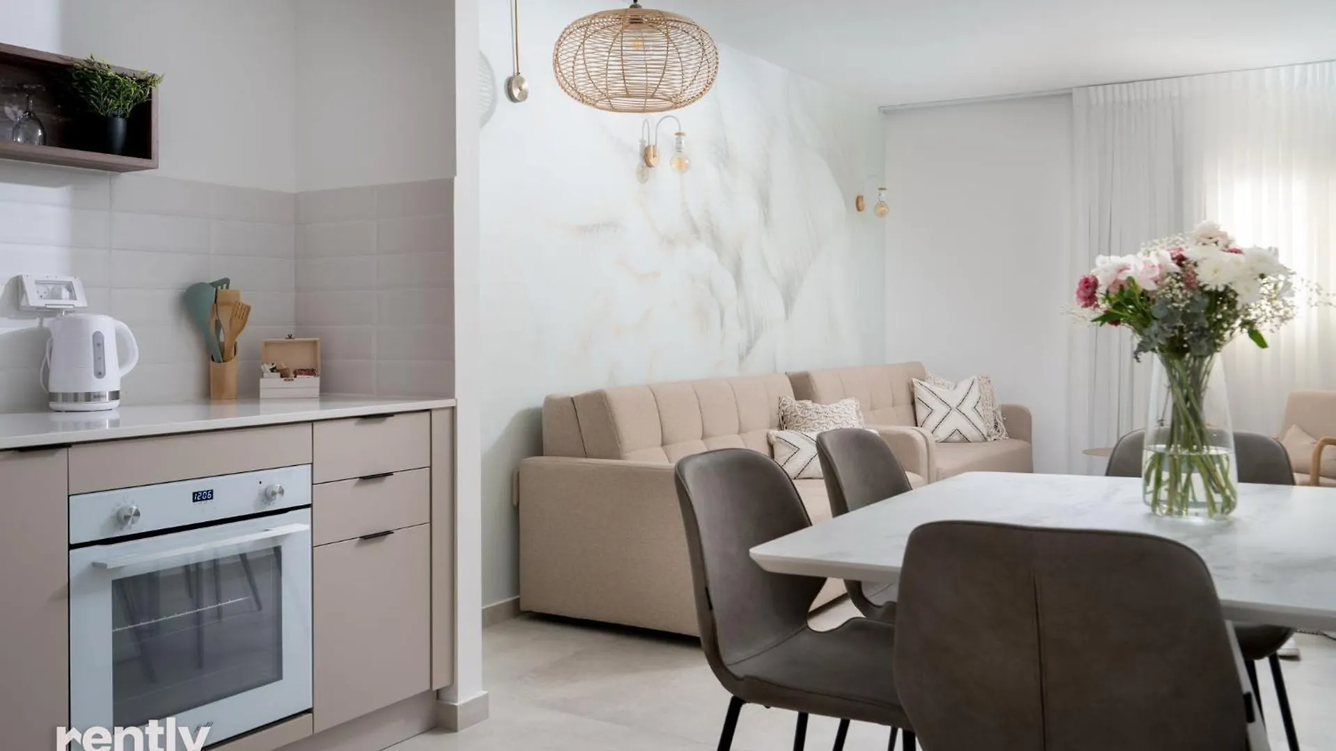 Luxury Apartments And Studios At Sea Side By Rently Eilat 0*,  Israel