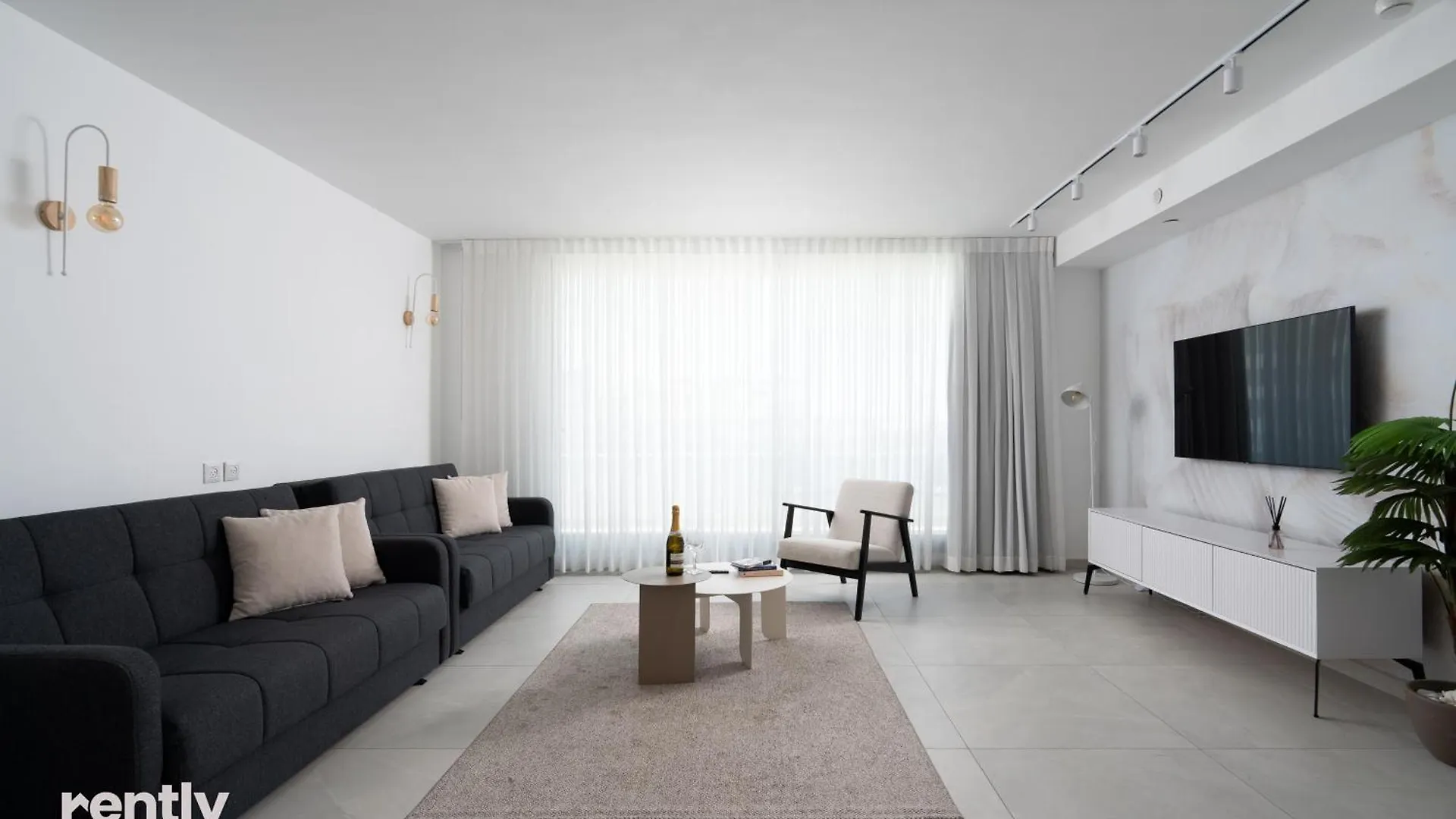 Luxury Apartments And Studios At Sea Side By Rently Eilat 0*,  Israel